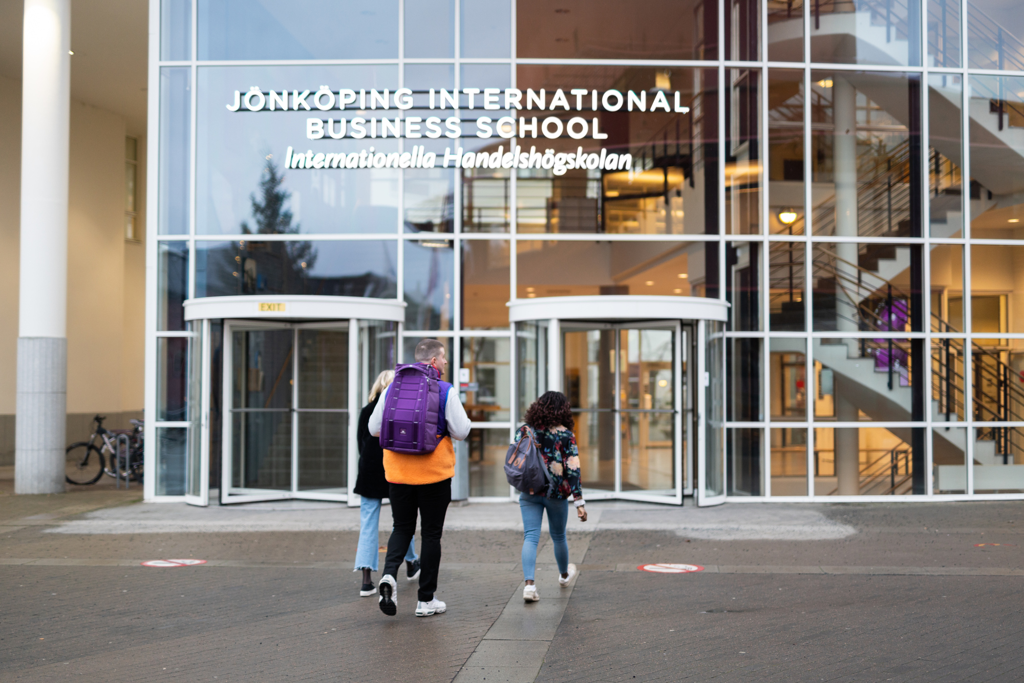 JU 201211 00429 compressed