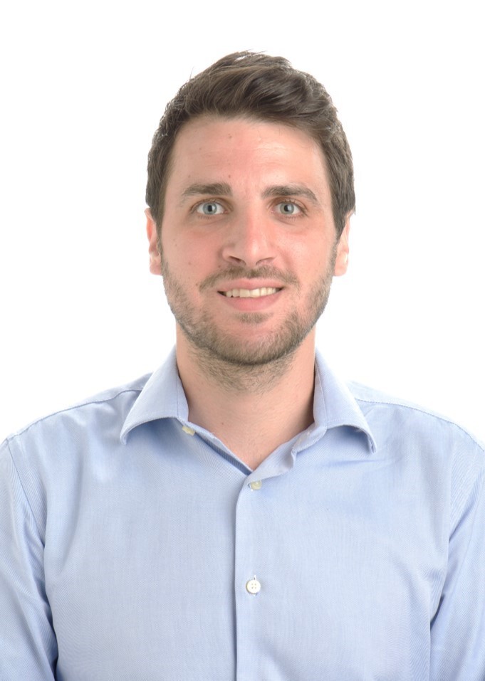Dr. André F. Silva