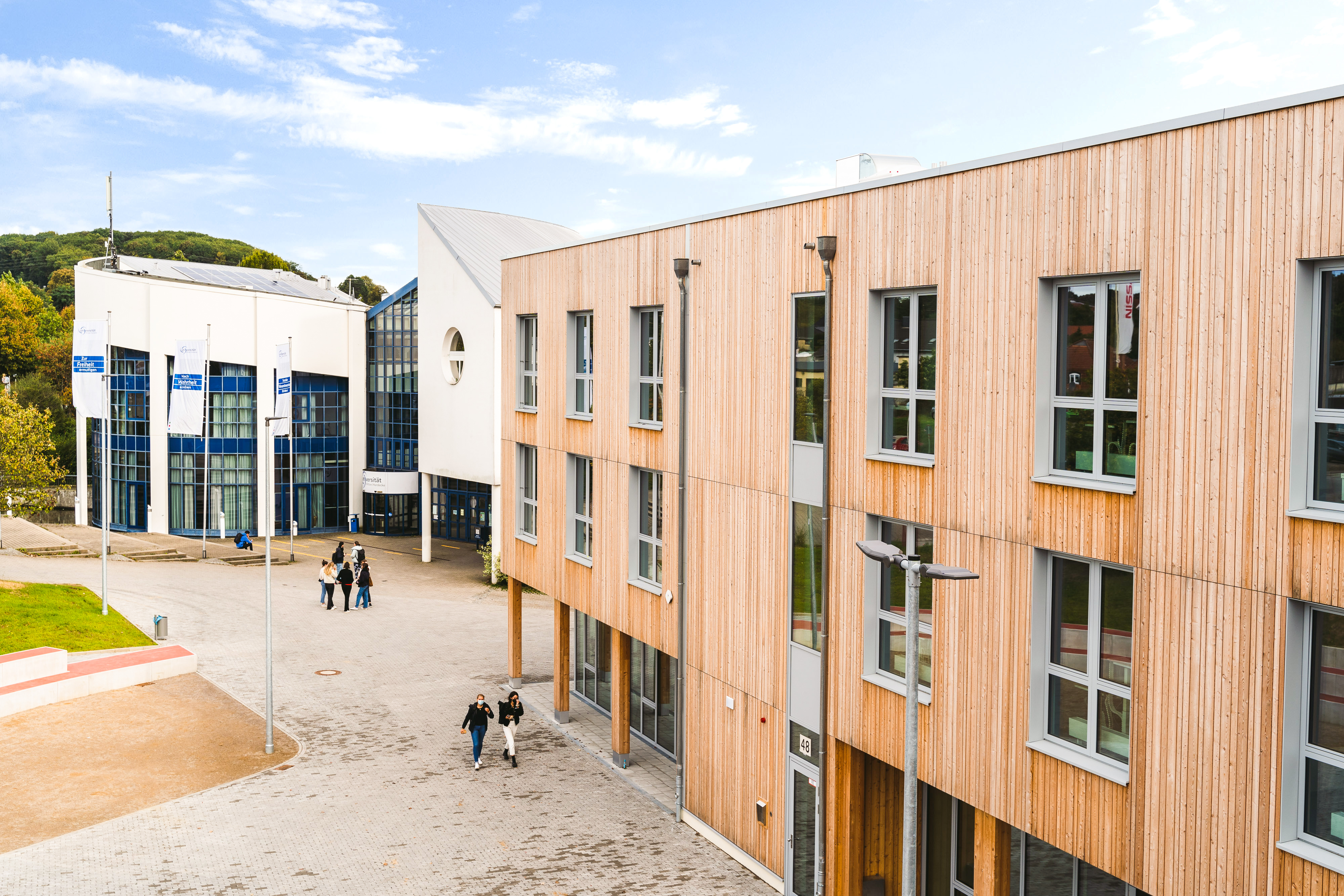 Campusgebaeude uwh 2021